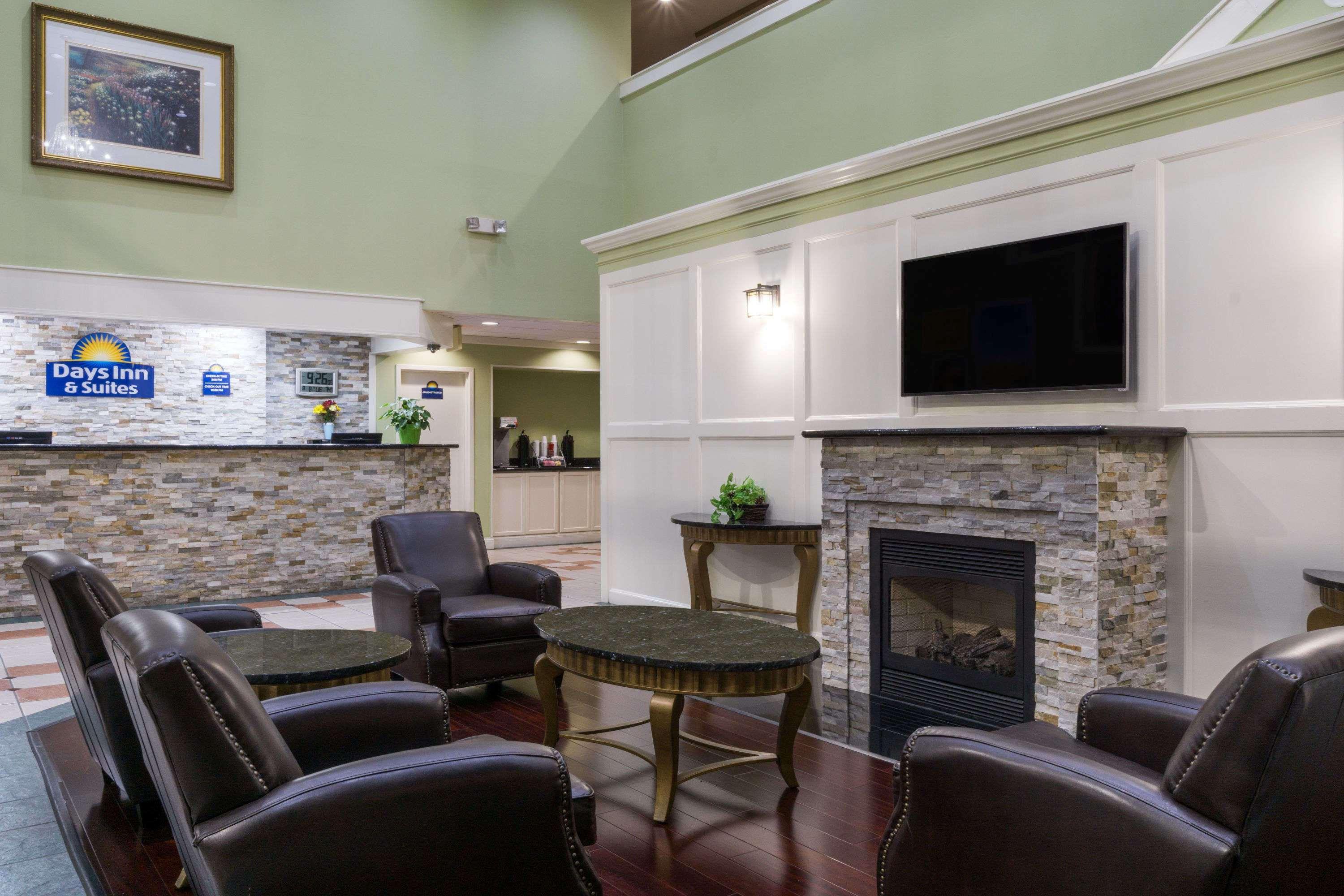 Hotel Days By Wyndham East Airport Columbus